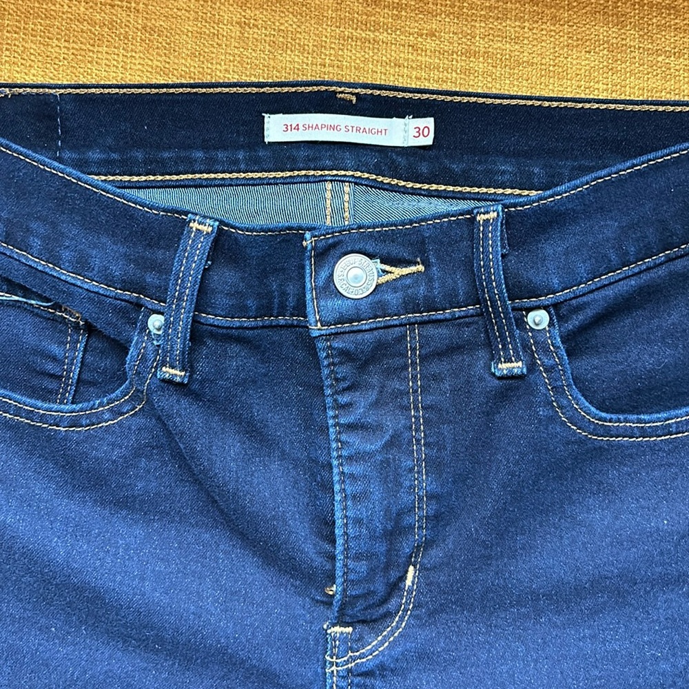 Levi's Women's Straight Leg Jeans - Dark Blue